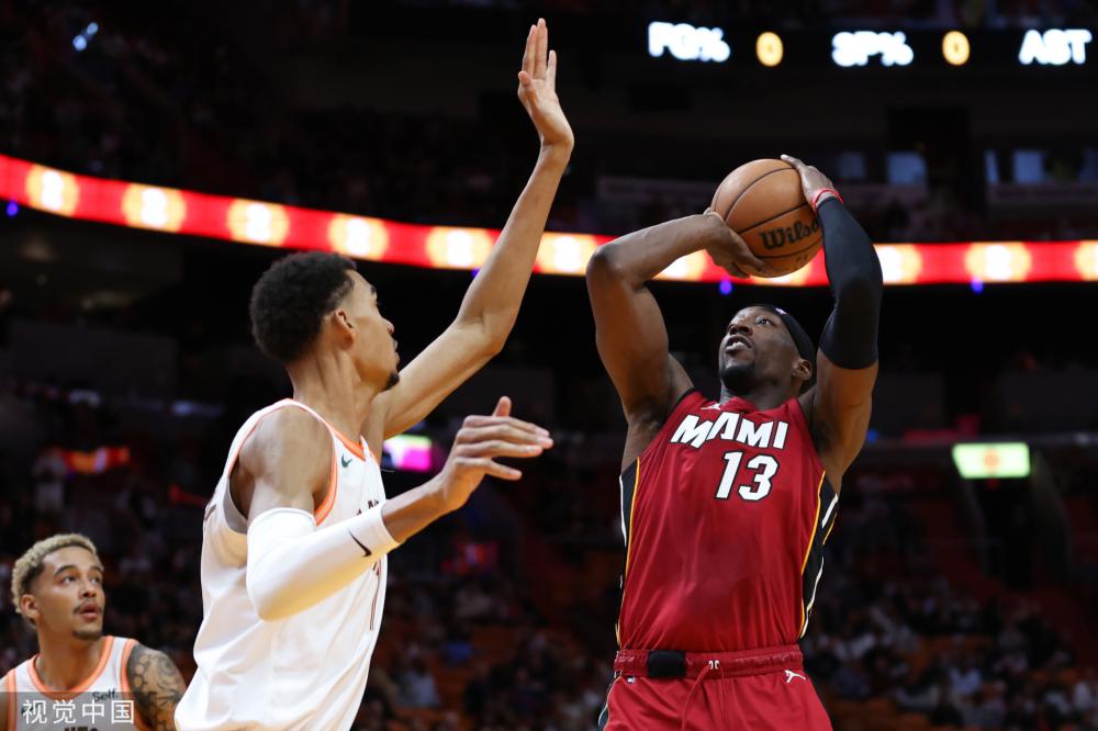 起了球迷们 起了球迷们