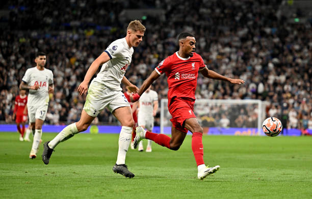 球队不仅需 球队不仅需